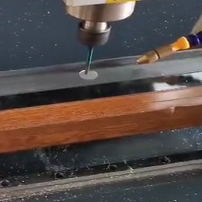 8000R/MIN ALUMINIUM DOOR MAKING MACHINE 3 AXIS ALUMINUM WINDOW MACHINERY 0